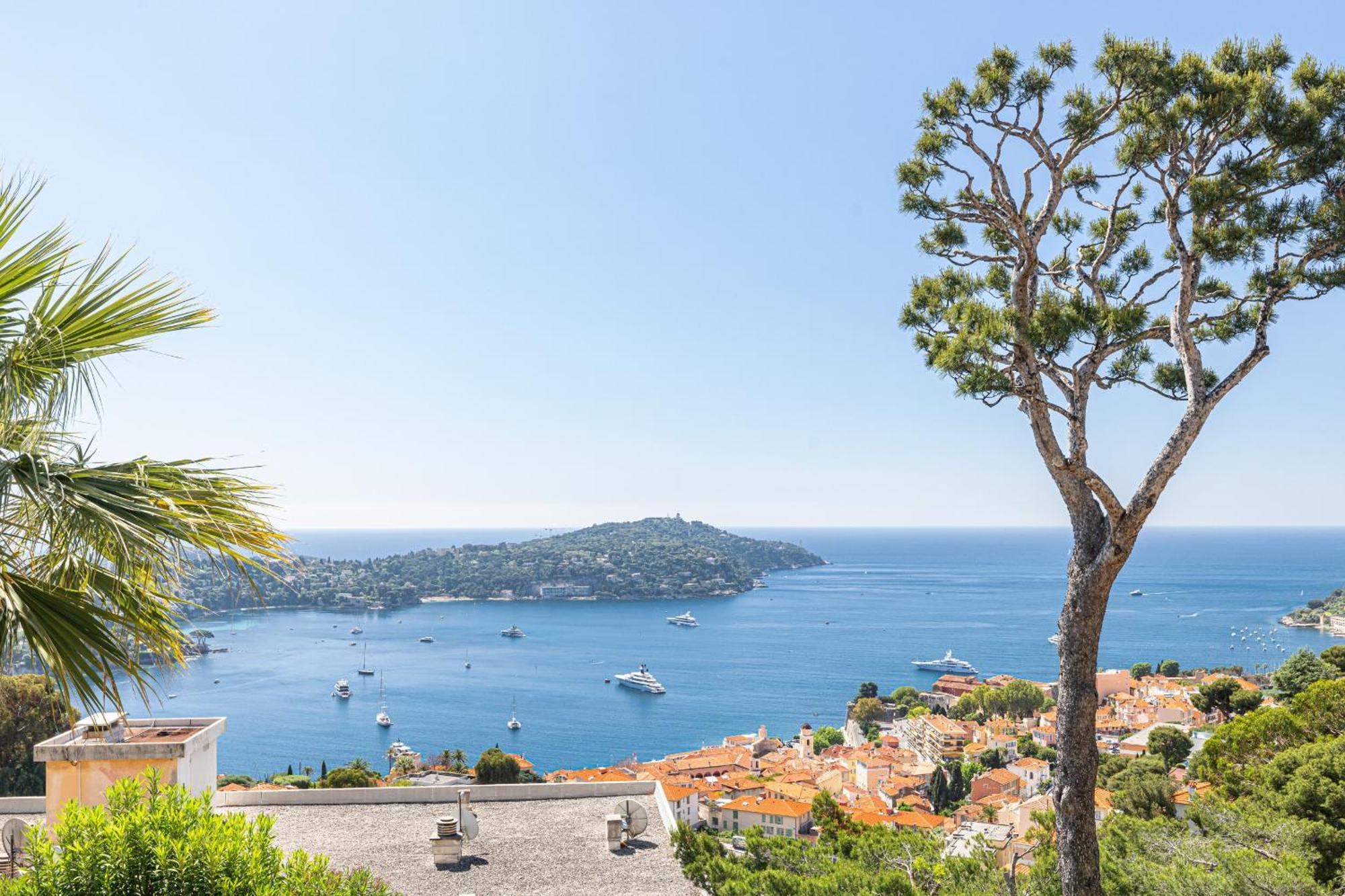 Extraordinary Sea View - 1 Bdr With Ac Apartment Villefranche-sur-Mer Luaran gambar